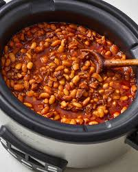 Slow Cooker Sweet and Tangy Baked Beans